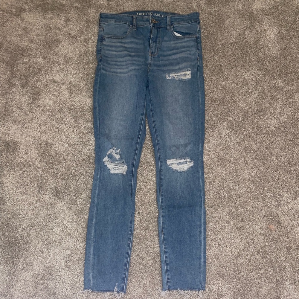 American Eagle ripped skinny jeans